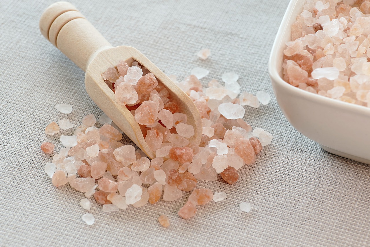 Salt Himalayan Salt Seasoning - pictavio / Pixabay