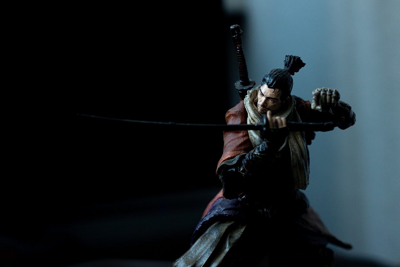 Samurai Figurine Action Figure  - bohdan_zubrytskyi / Pixabay