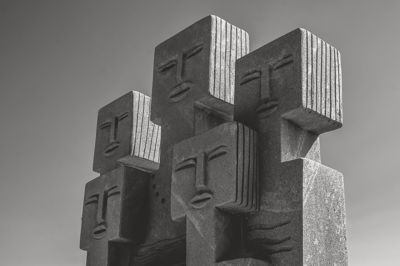 Sculpture Faces Marble  - dimitrisvetsikas1969 / Pixabay