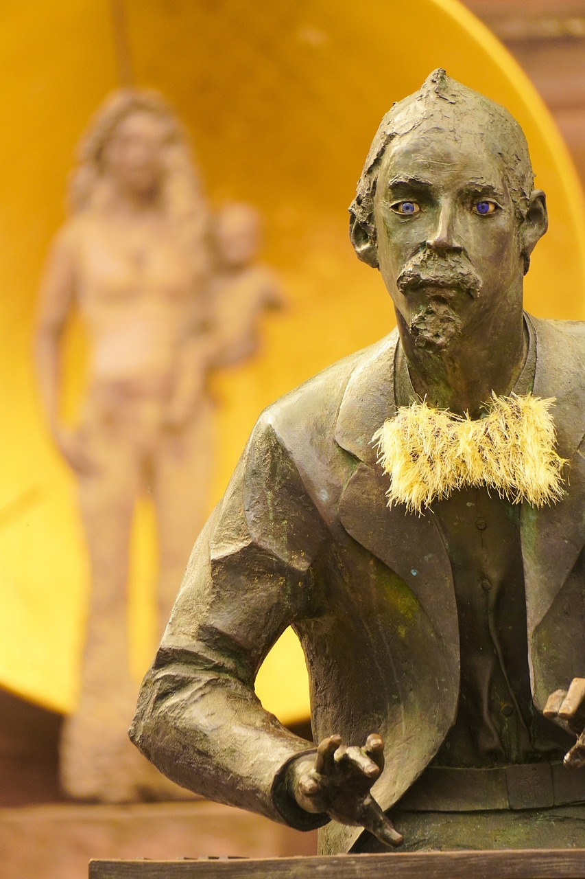 Sculpture Monument Adolf Von Henselt  - Lakeblog / Pixabay