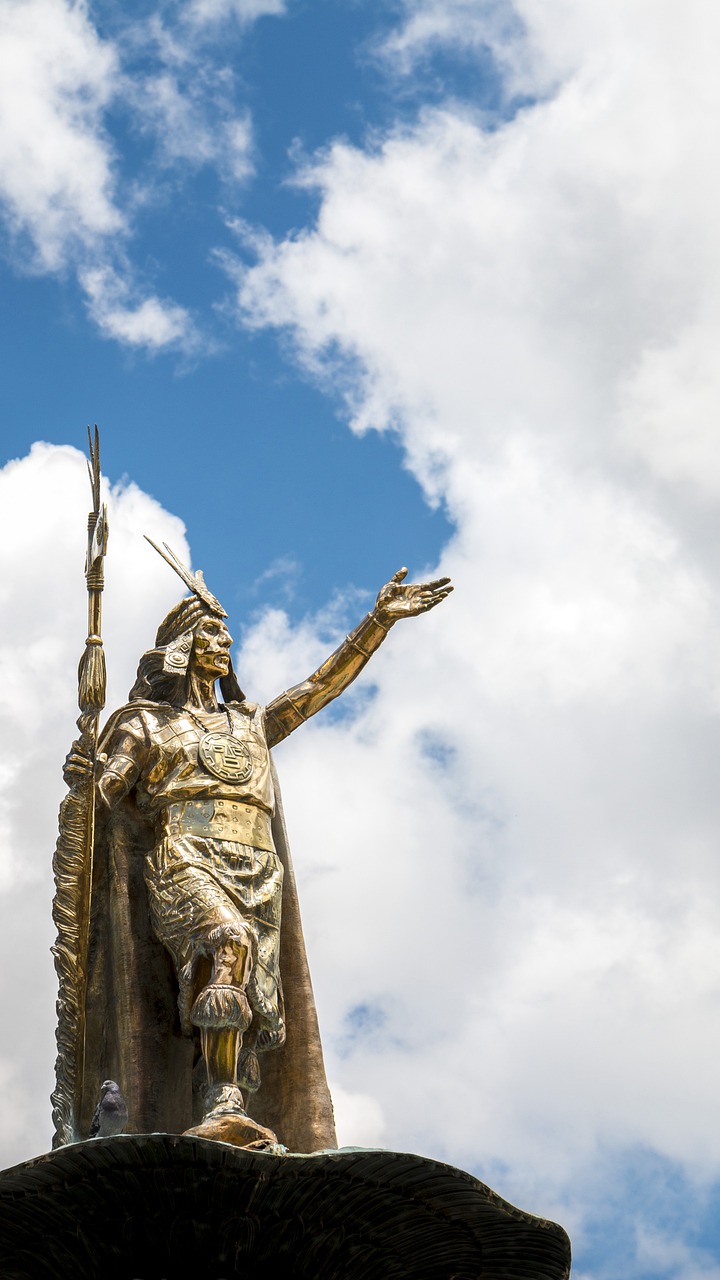 Sculpture Statue Inca Machu Picchu  - dzenteno066 / Pixabay