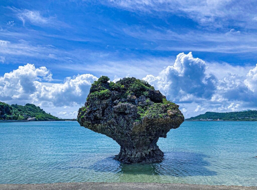 Sea Japan Okinawa Sky  - momax / Pixabay