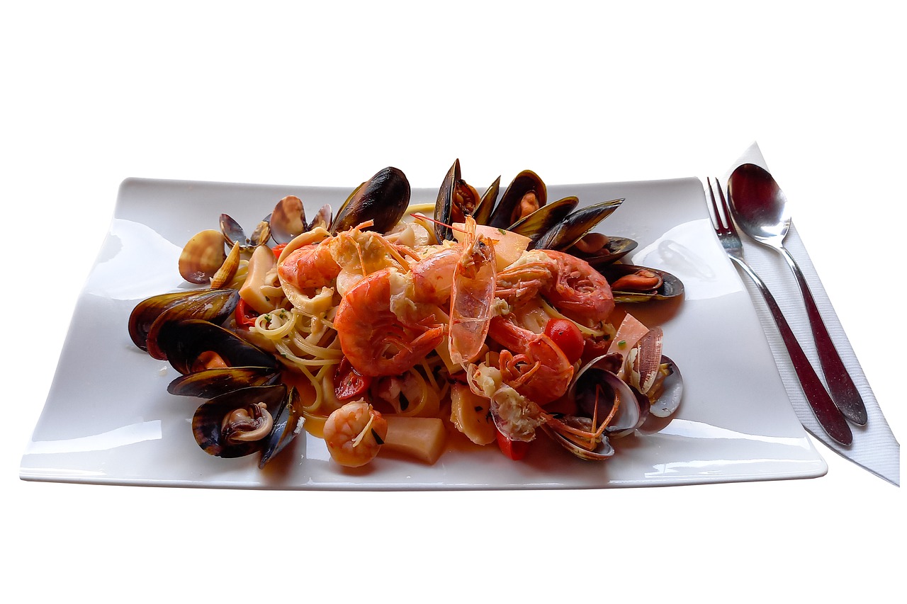 Seafood Pasta Food Dish Meal - blende12 / Pixabay