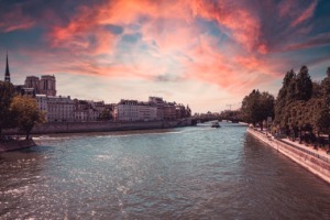 Seine River Paris France Sunset  - gdmoonkiller / Pixabay