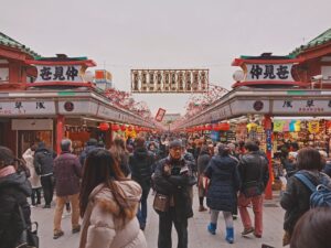 Sensoji Temple Crowd Tourists  - KianHao / Pixabay