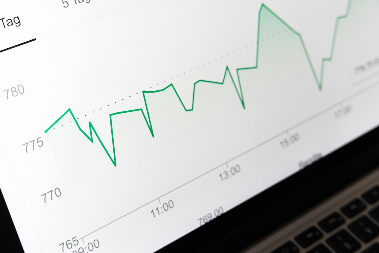 Shares Dax Chart Interest Index  - viarami / Pixabay