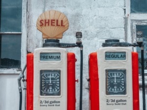 Shell Gas Station Abandoned  - _fredmagnus_ / Pixabay