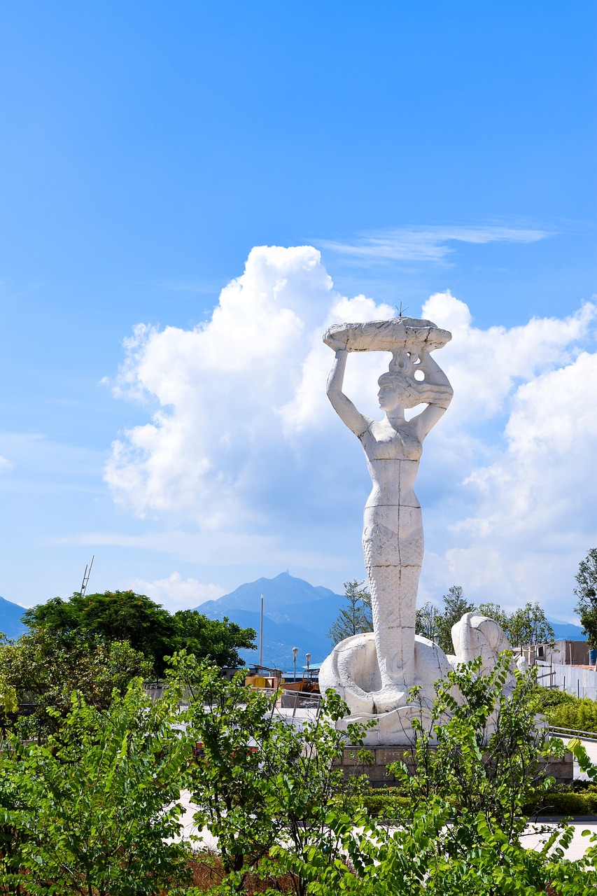 Shenzhen Nanshan Sculpture Soon - Charlottees / Pixabay
