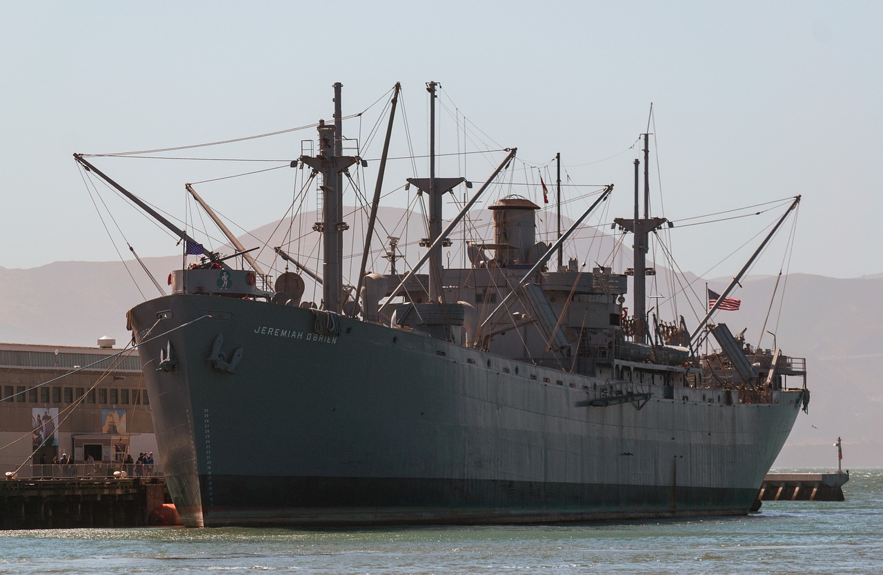 Ship Port Sea Bay Ocean Harbor  - DannyEDM / Pixabay