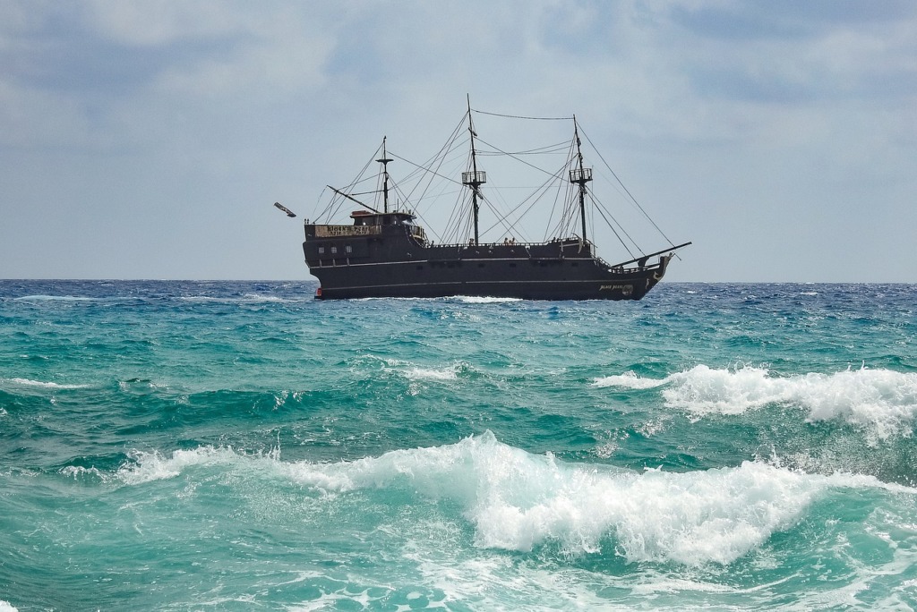 Ship Travel Exploration Sea Ocean  - dimitrisvetsikas1969 / Pixabay