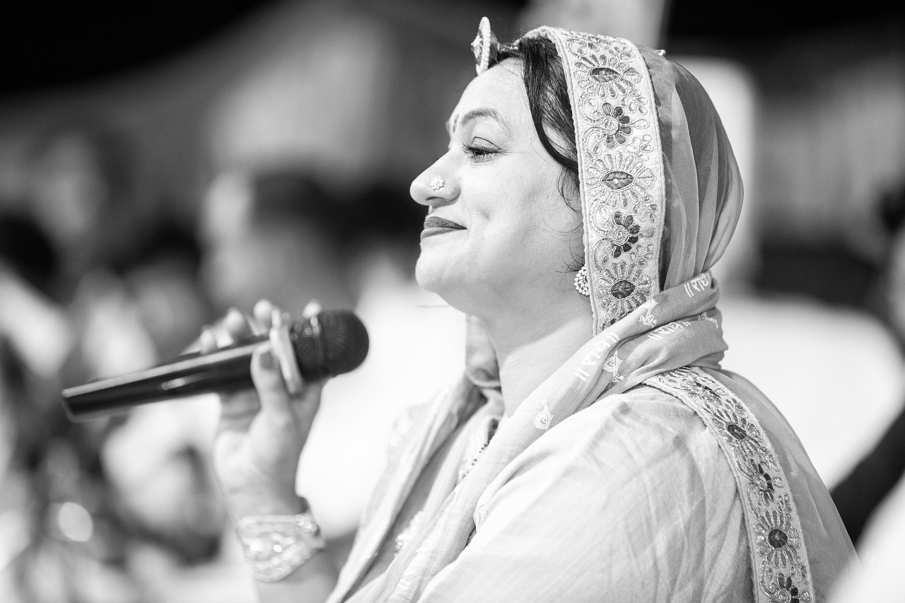 Singer Aasha Vaishnav Indian Singer - Anilsharma26 / Pixabay