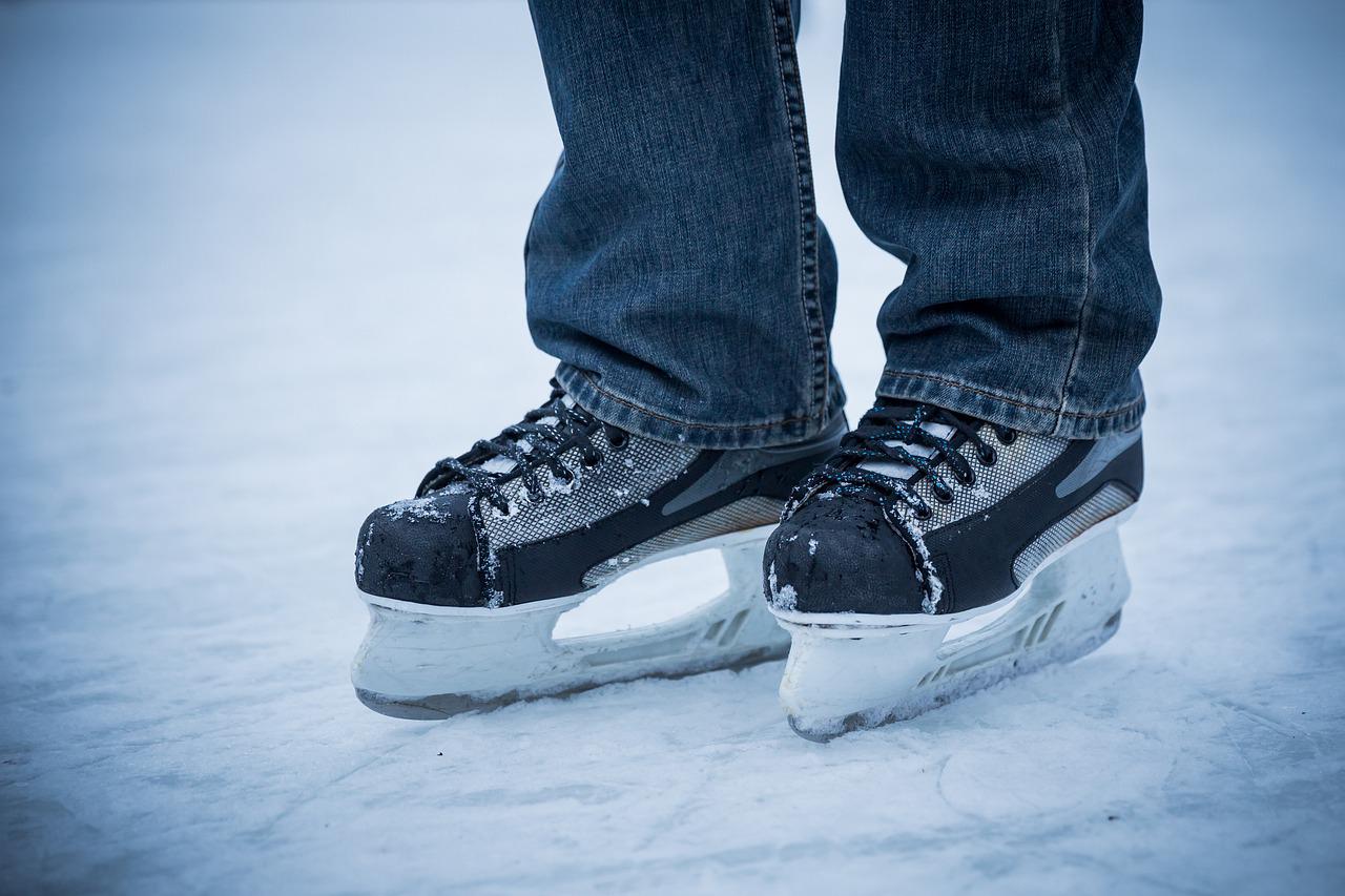 Skating Boots Ice Skates Ice Rink  - Mariakray / Pixabay