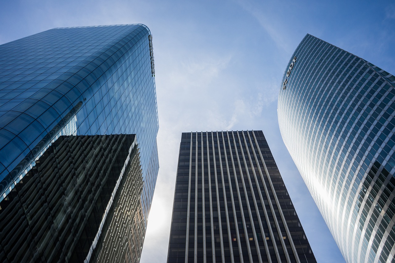 Skyscraper Paris Architecture City  - Leonhard_Niederwimmer / Pixabay