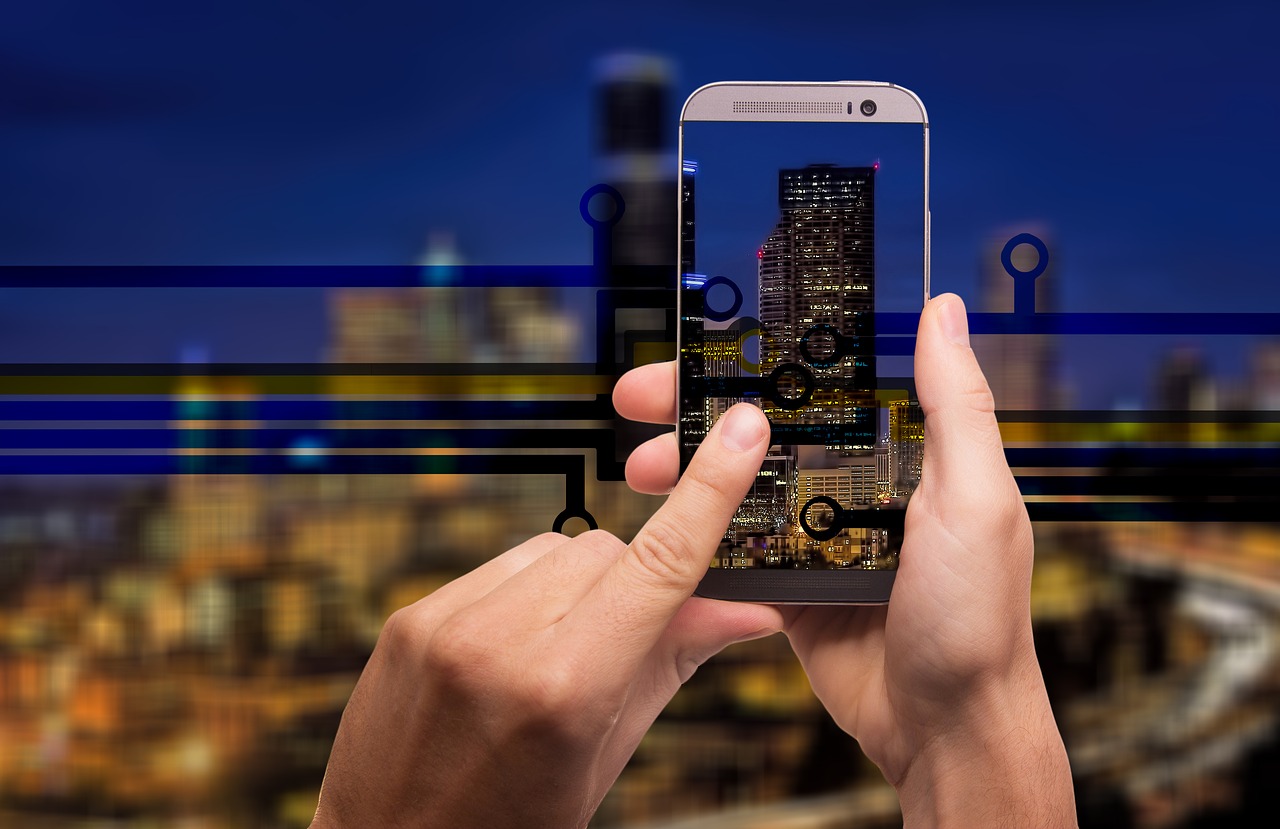 Smart Home House Technology  - geralt / Pixabay