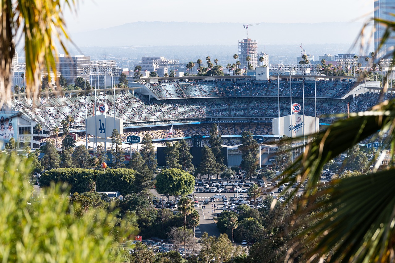 Stadium Baseball Dodgers Field  - manniguttenberger / Pixabay