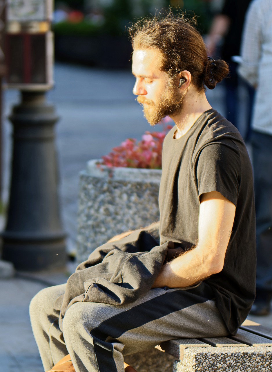 Staff Man Beard Relaxing  - icsilviu / Pixabay