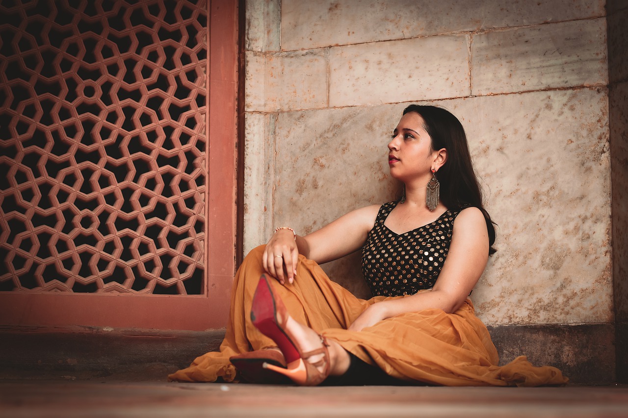 Stairs Ethnic Tomb India Delhi  - drakcode / Pixabay