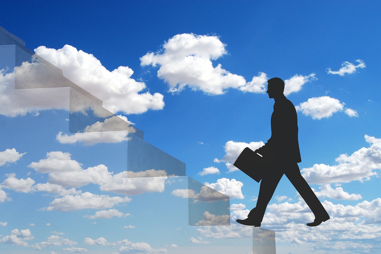 Stairs Sky Success Climb  - Tumisu / Pixabay