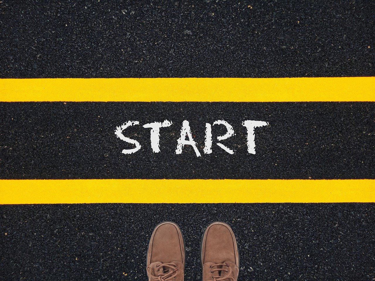 Start Feet Road Challenge Courage  - Tumisu / Pixabay
