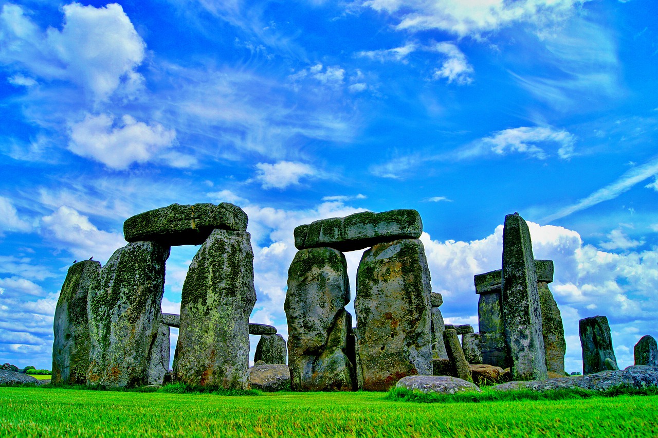 stonehenge stones rocks 101801