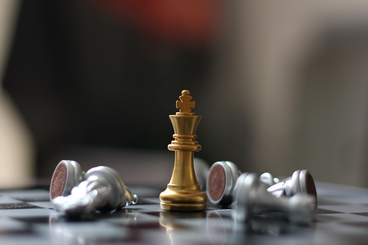 Strategy Game Chess King Black  - Thanh_Tung / Pixabay