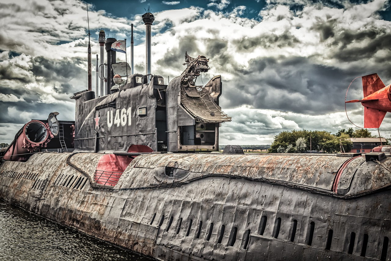 Submarine Boat Ship U Boat  - analogicus / Pixabay