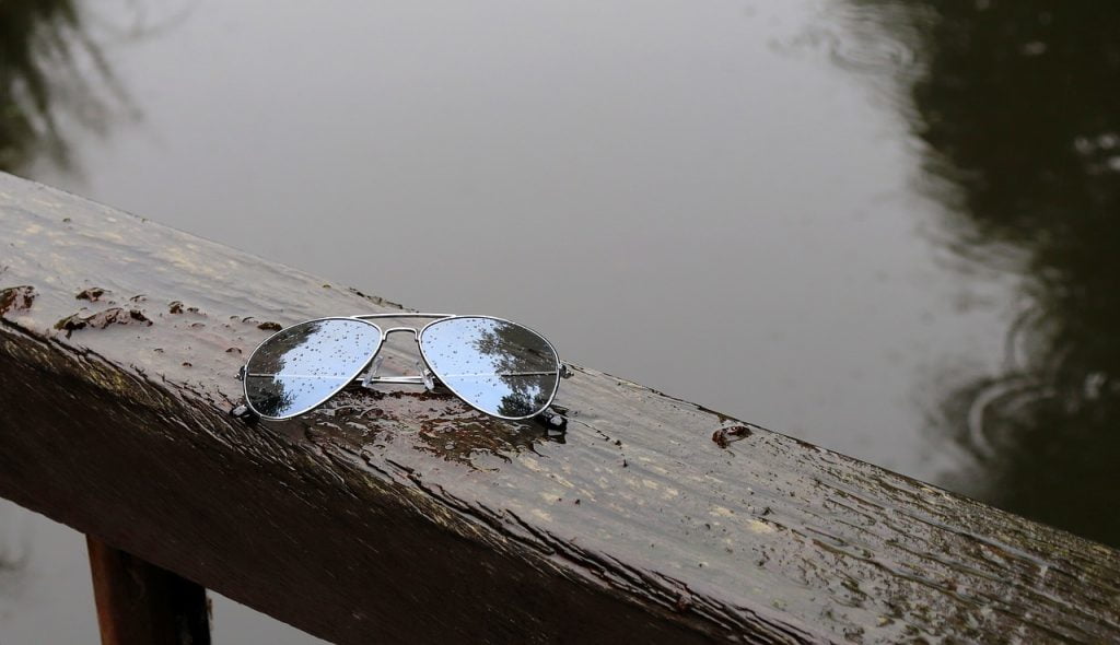 Summer Sunglasses Rain Glasses  - Bellahu123 / Pixabay