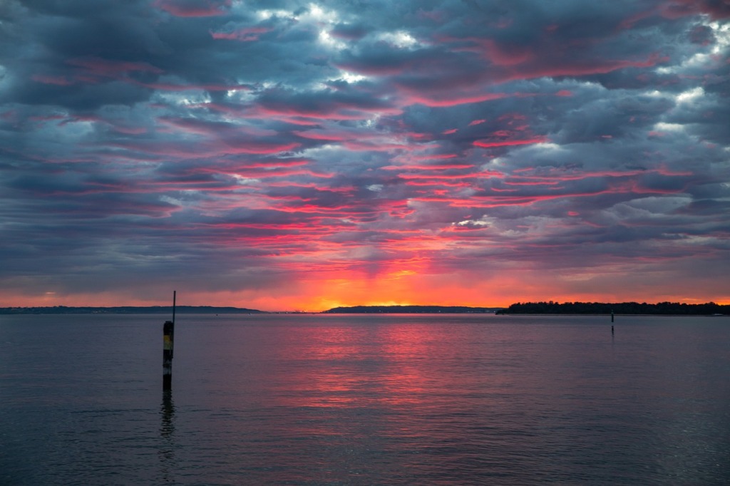 Sunrise Dawn Sea Landscape Ocean  - johnnygreek7 / Pixabay