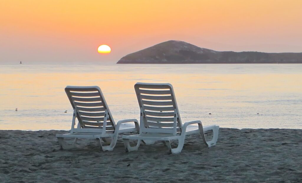 Sunset Beach Chairs Sand  - DEZALB / Pixabay