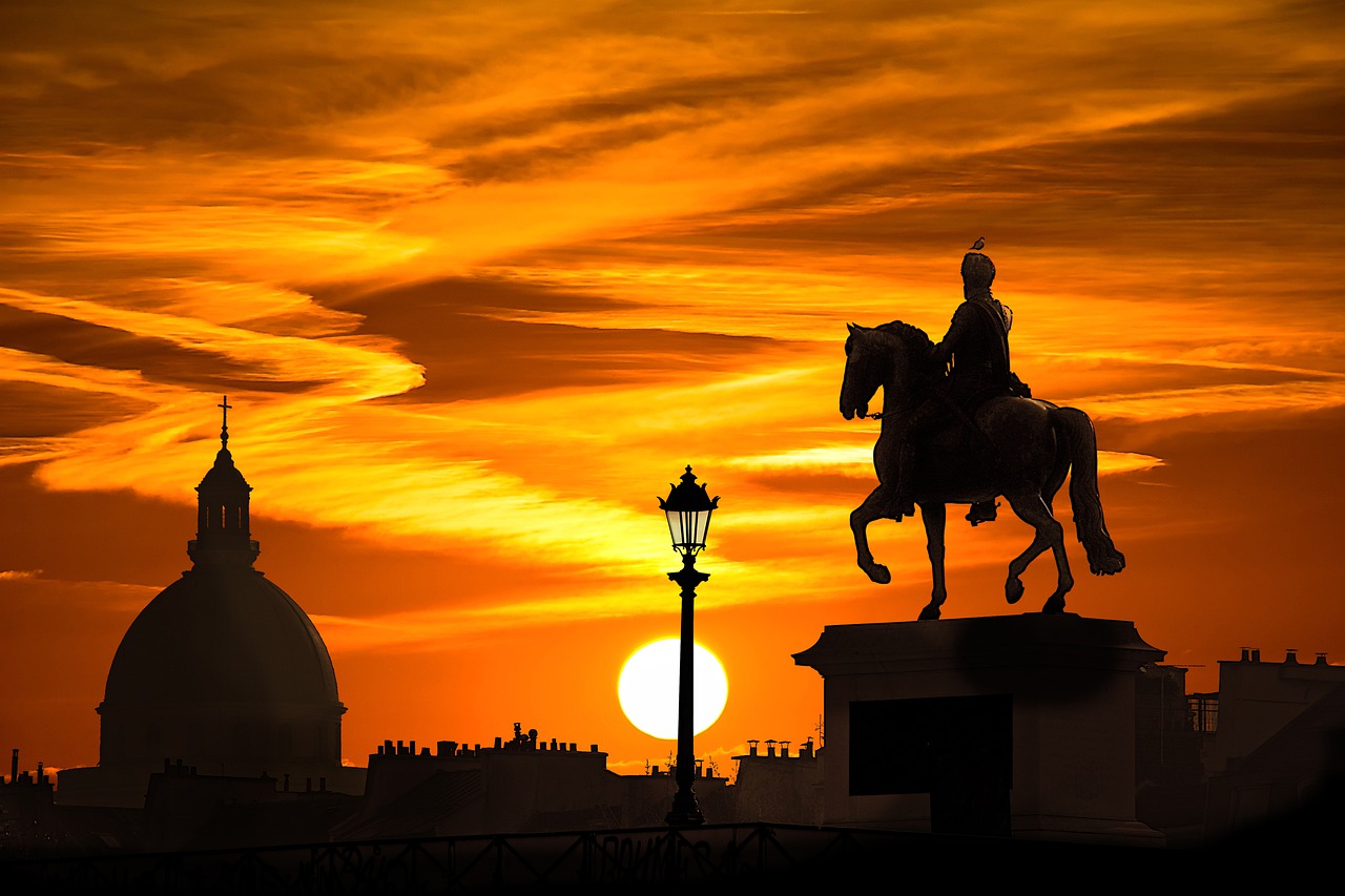 Sunset Monument Silhouette Building  - dendoktoor / Pixabay
