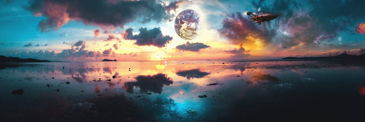 Surreal Fantasy Panoramic Landscape  - PatoLenin / Pixabay