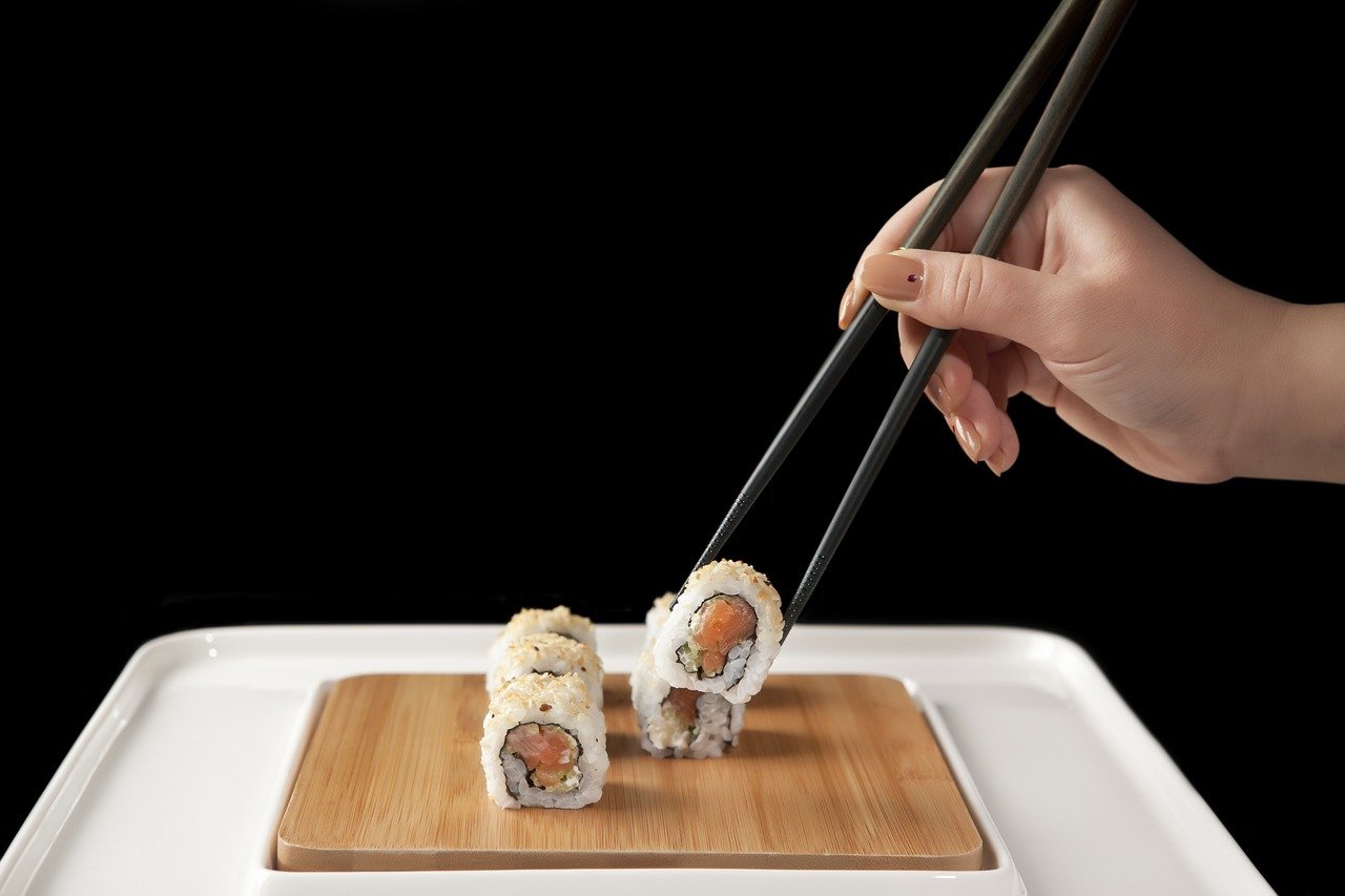 Sushi Fish Roll Rice Meal  - onderortel / Pixabay