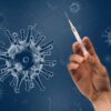 Syringe Hand Virus Injection  - wir_sind_zwei / Pixabay