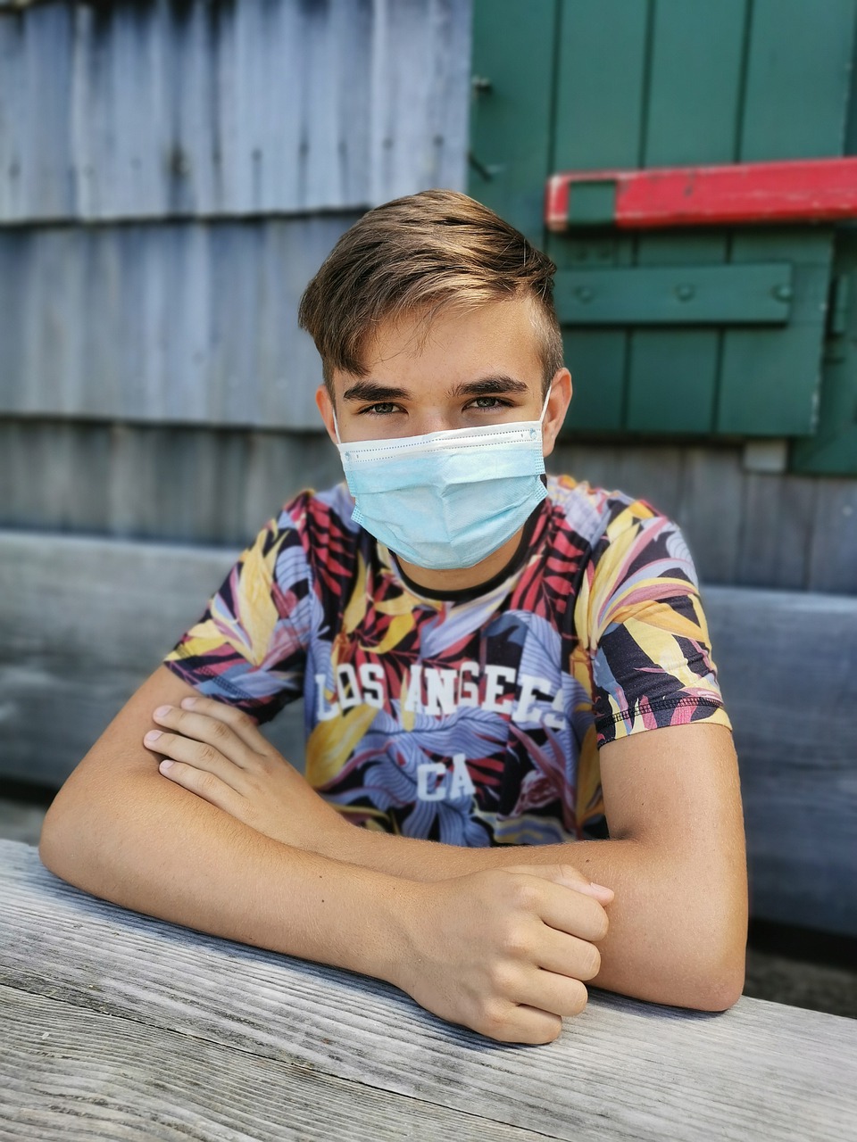 Teenager Student Mouth Guard Mask  - Alexandra_Koch / Pixabay