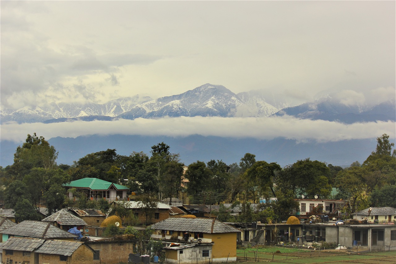 Town Mountains Himalayas India  - mani381994 / Pixabay