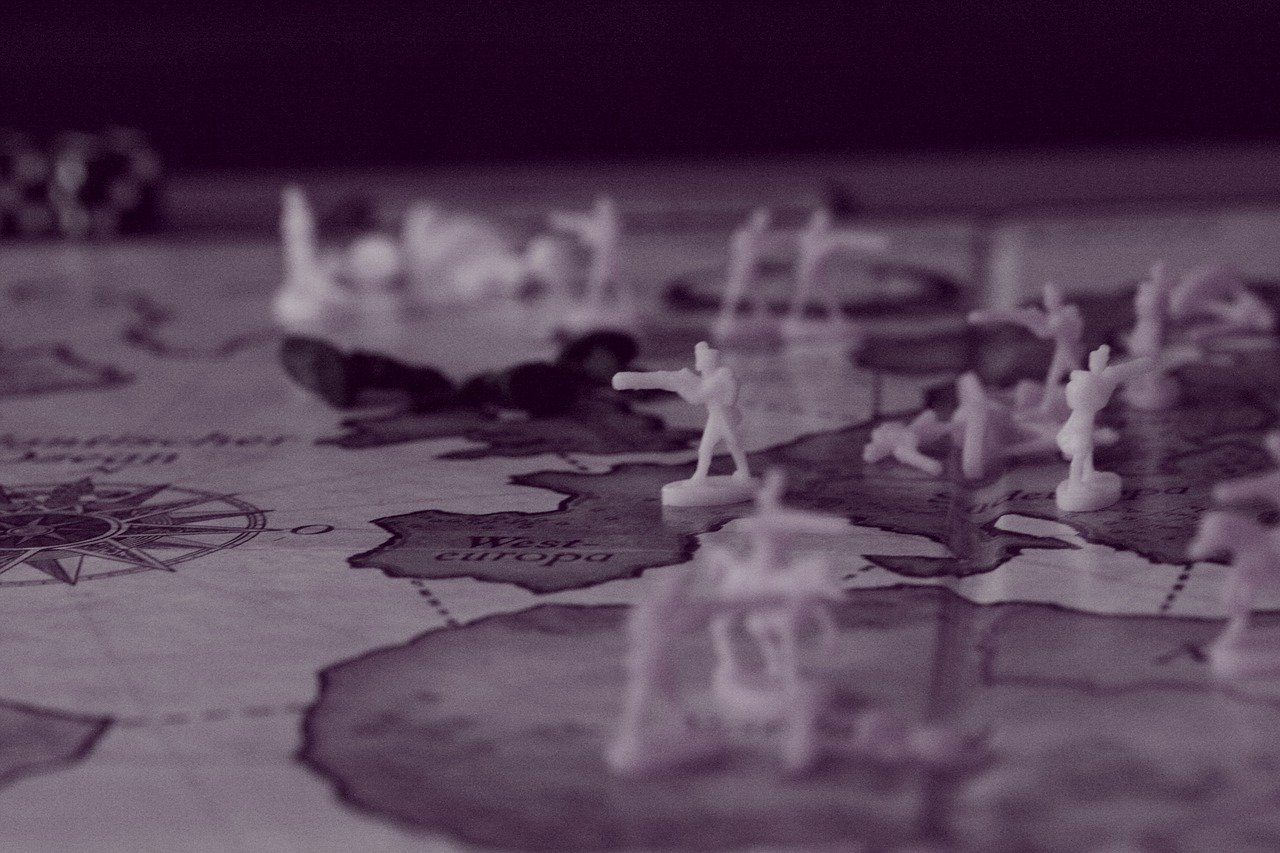 Toy Soldiers Monochrome Map - Joa70 / Pixabay