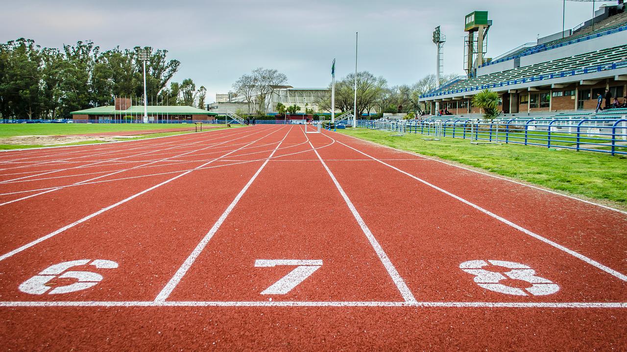 Track Athletics Meters Tartan - Mampu / Pixabay