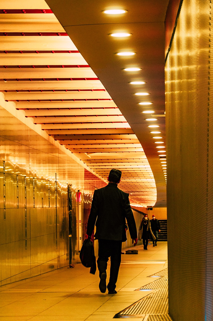 Tunnel Lights Lighting  - wal_172619 / Pixabay