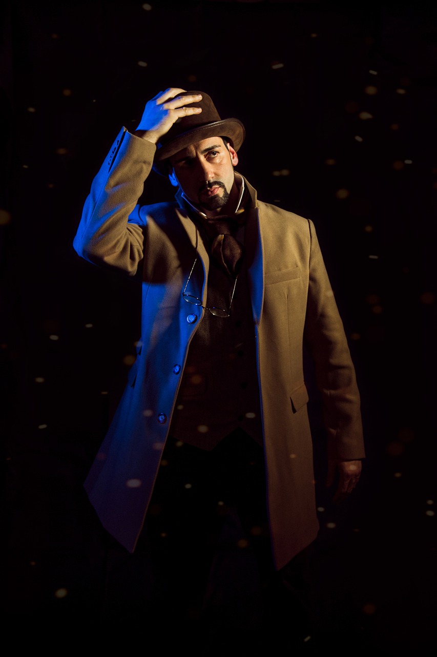 Victorian Man Steampunk Retro Old  - GioeleFazzeri / Pixabay