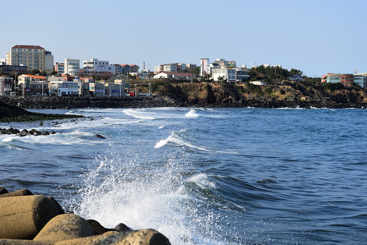 Village Coast Sea Waves Splash  - cwind / Pixabay