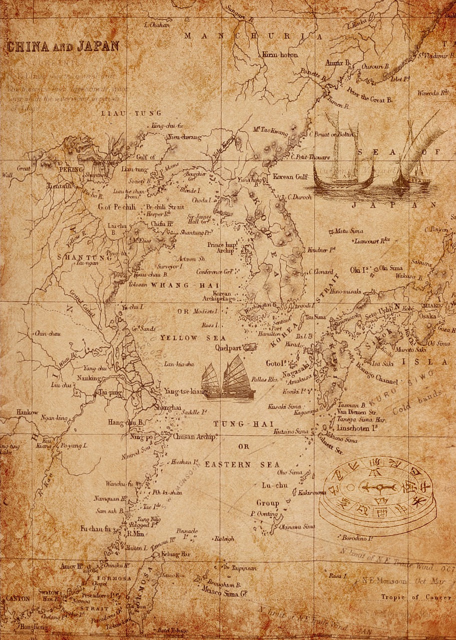 Vintage Seafaring Compass Ships  - Darkmoon_Art / Pixabay