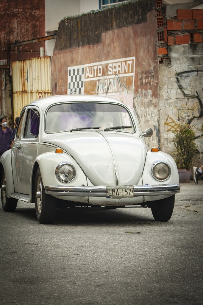 Volkswagen Car Street Vehicle  - ArturoAez / Pixabay