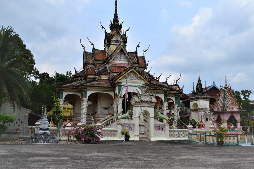 Wat Uttamaram Malaysia  - wonmee / Pixabay