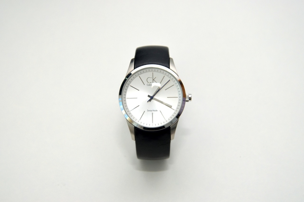 Watch Wrist Watch Time Accesory  - angelicavaihel / Pixabay