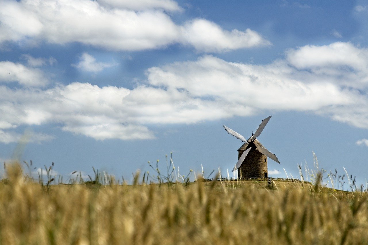 Windmill Rural Sky Clouds  - lorilorilo / Pixabay