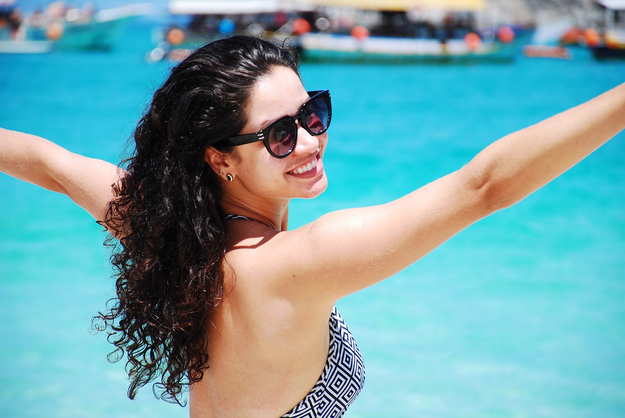 Woman Bikini Beach Tourist Girl - ludmilamatos2 / Pixabay