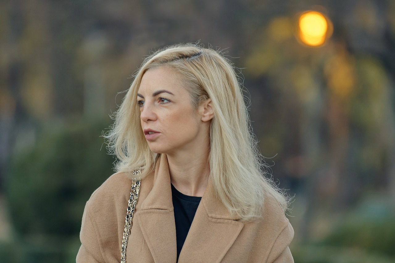 Woman Blonde Young Outdoors Dusk - Surprising_Shots / Pixabay