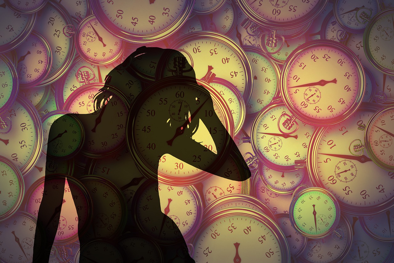 Woman Clock Time Time Management  - geralt / Pixabay
