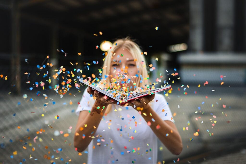 Woman Confetti Sparkles Blonde Fun  - Paul_Stachowiak / Pixabay