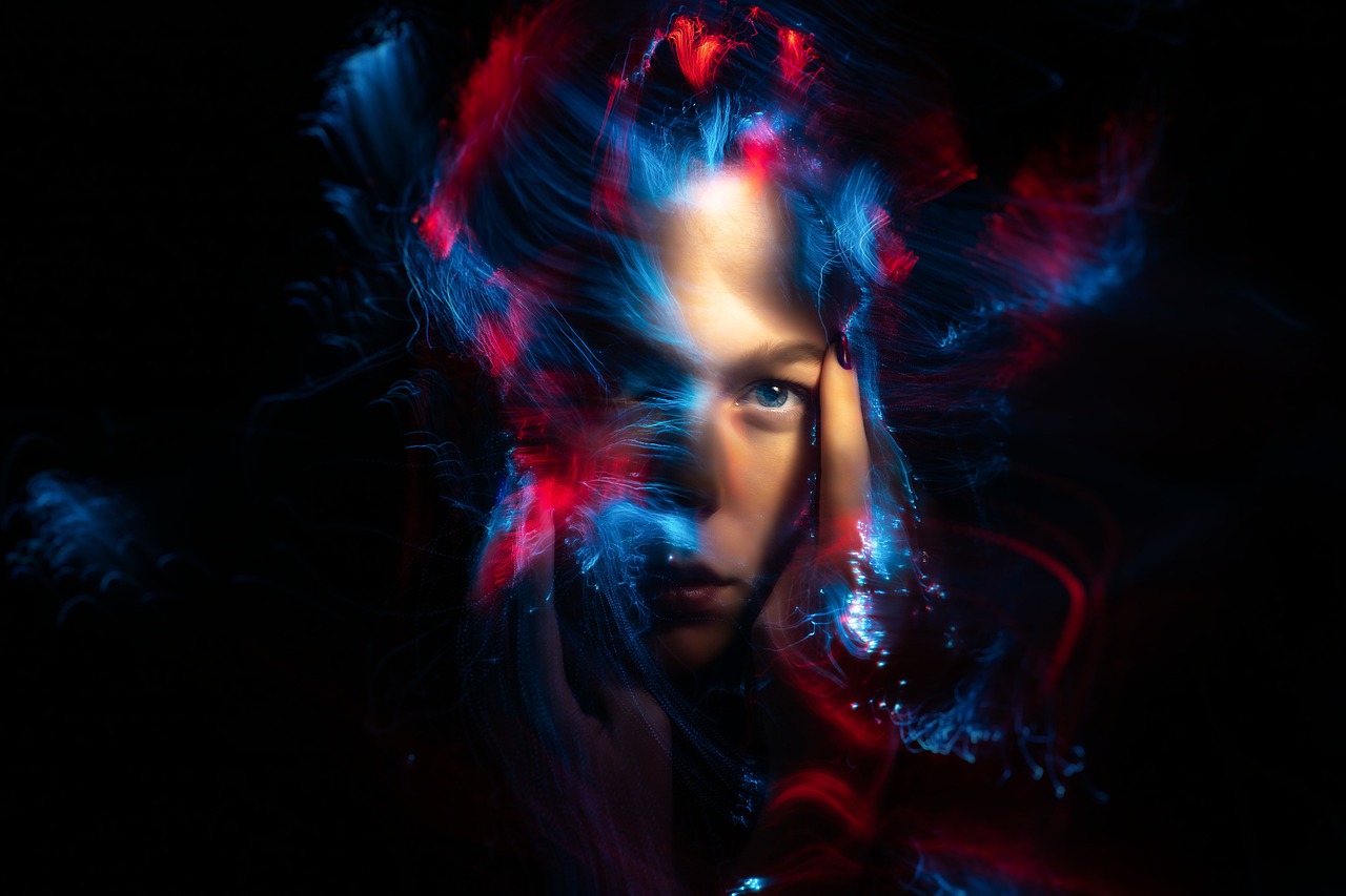 Woman Fantasy Magical Girl Face  - merlinlightpainting / Pixabay